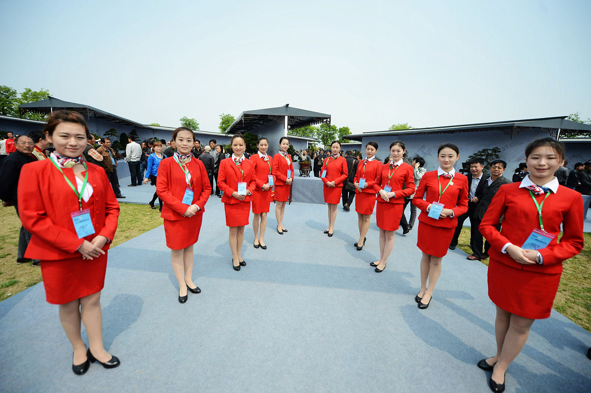 云南省华西航空旅游学院学校环境好吗-云南省专科学校