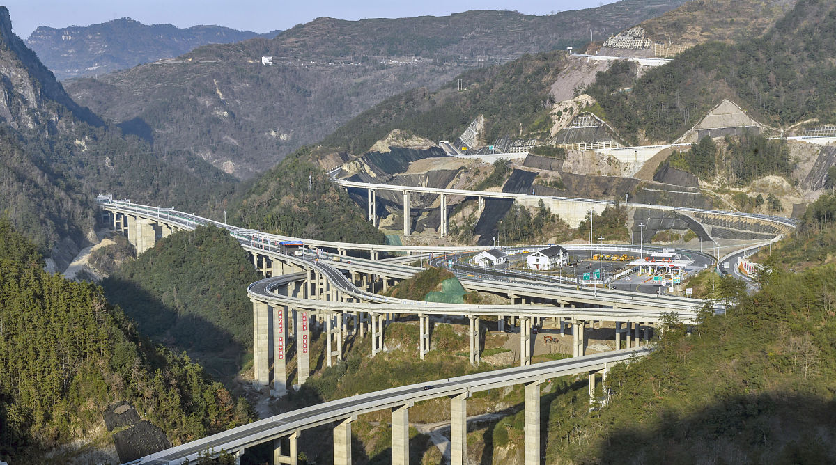 杭绍台到杨汛桥连接线最新开通时间：2023年