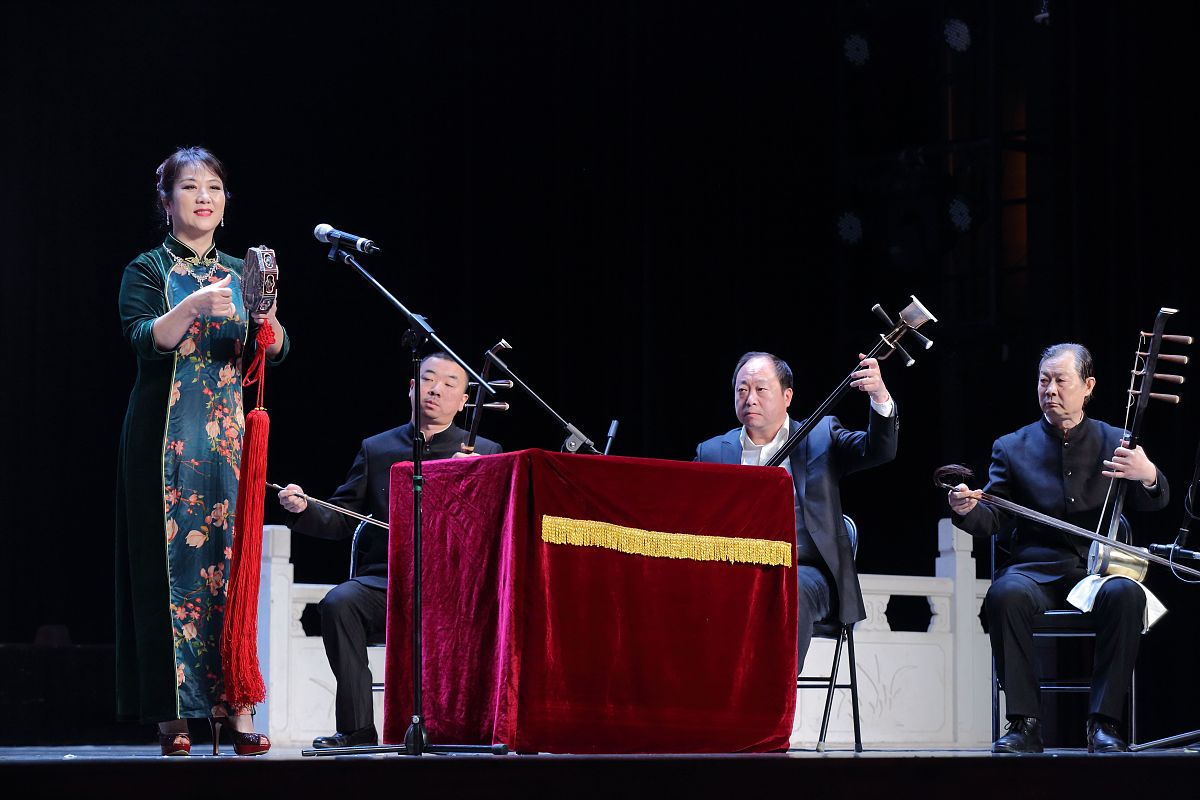 曲艺表演专业学习内容：课程设置与未来发展方向