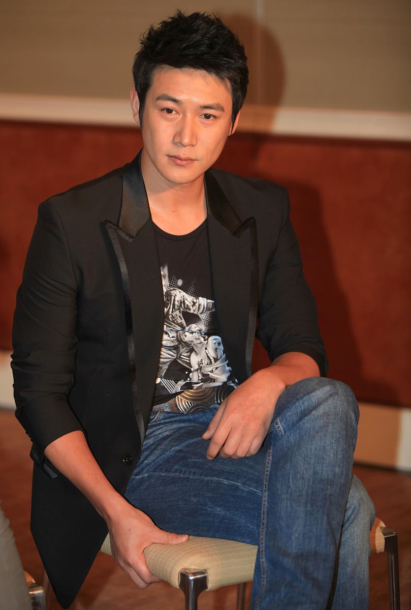 2010年3月1日,北京,电影《美丽密令》官网在京启动.陆毅.+++_+++电影,