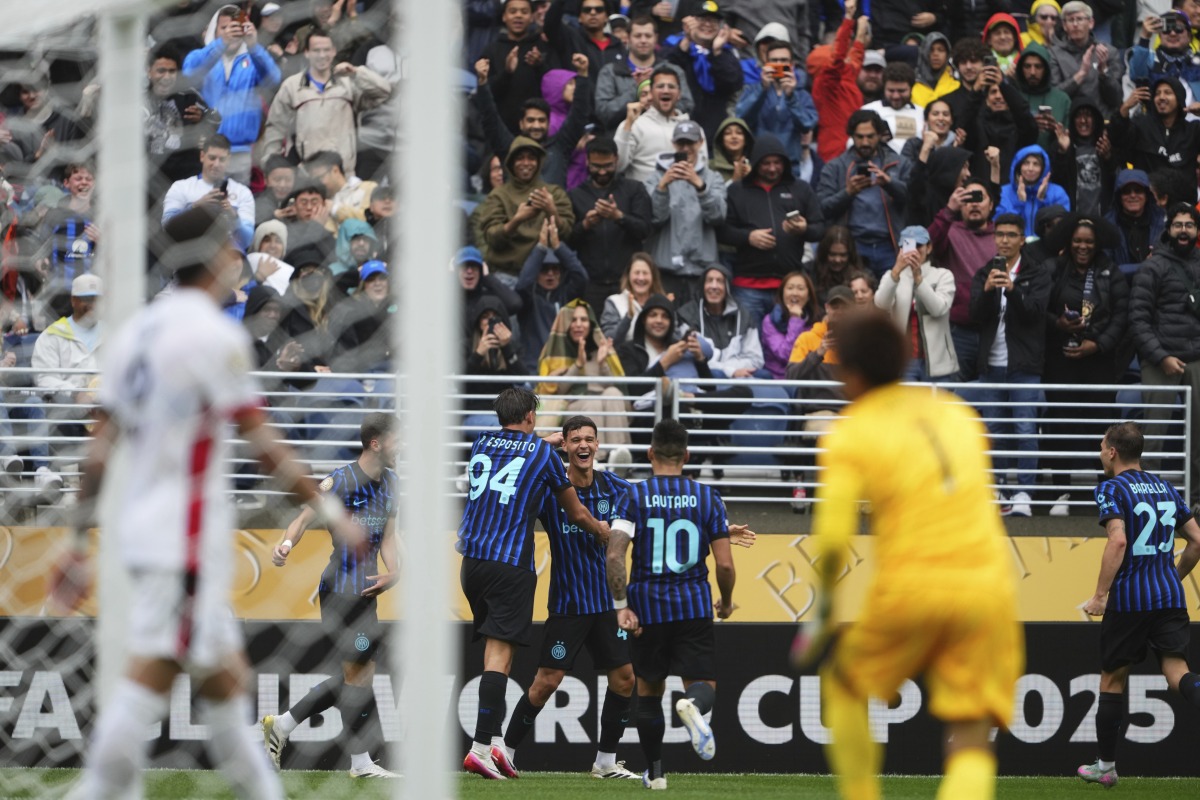 赛前指数欧	1963836	19375385亚	09605092	0905099大	098275088	08425104联赛积分排名圣何塞地震全场	赛	胜	平	负	得	失	净	积分	排名	胜率总	5	2	1	2	4	6	-2	7	7	40主	3	2	1	0	3	1	2	7	3	67客	2	0	0	2	1	5	-4	0	12	0近	5	2	1	2	4	6	-2	7		40休斯敦迪纳摩全场	赛	胜	平