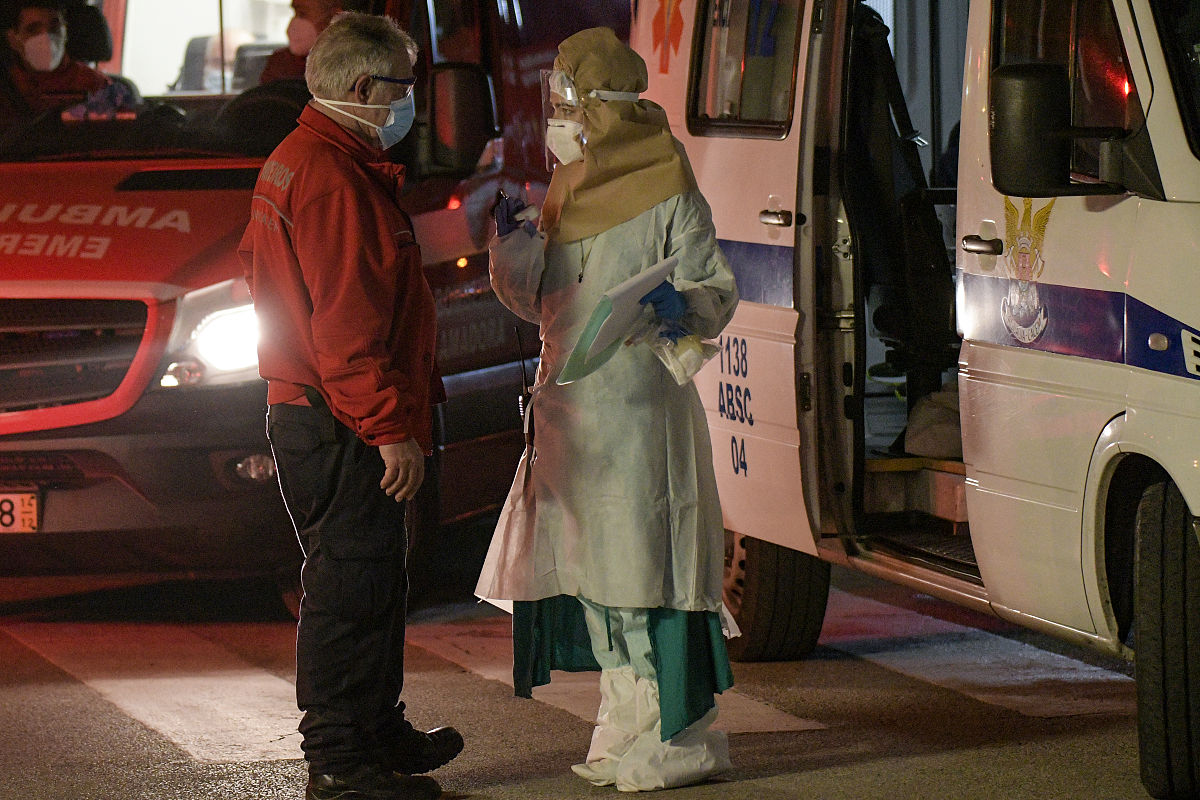 新政府会计制度下学校会计核算管理问题探讨 写一篇较长的论文摘要