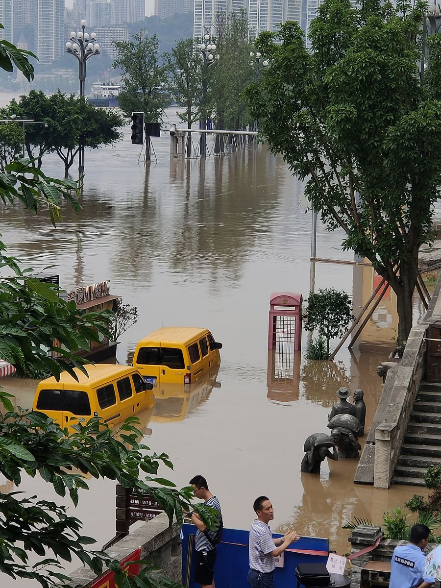 重庆万州区突发洪涝灾害，15人遇难4人失踪