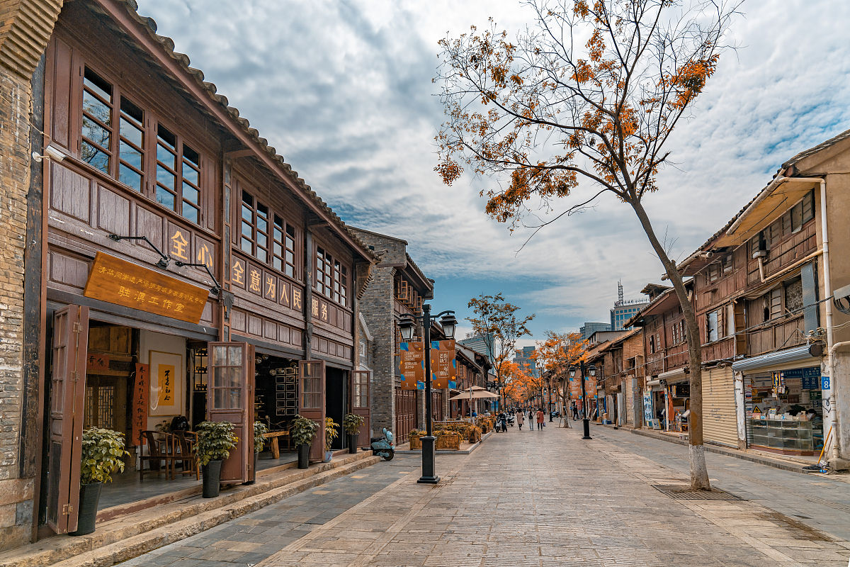 商业化历史街区调研：机遇与挑战并存