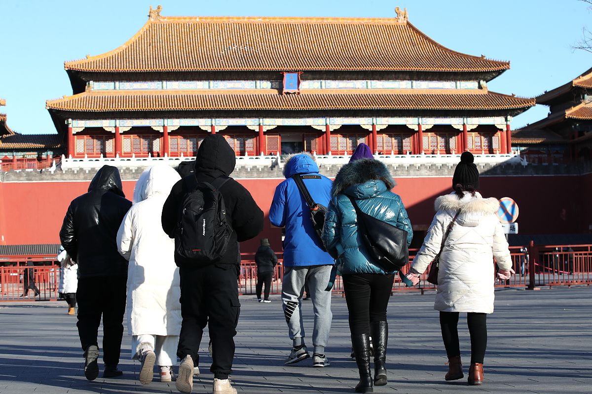 班主任北京旅游朋友圈祝福语，祝您旅途愉快！