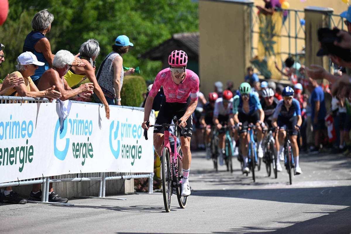 The Rise of Shared Bikes: Revolutionizing Transportation and Fitness in China