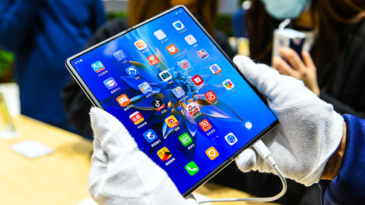 华为手机恢复出厂设置后需要激活这么办？帮我用180字详细描述