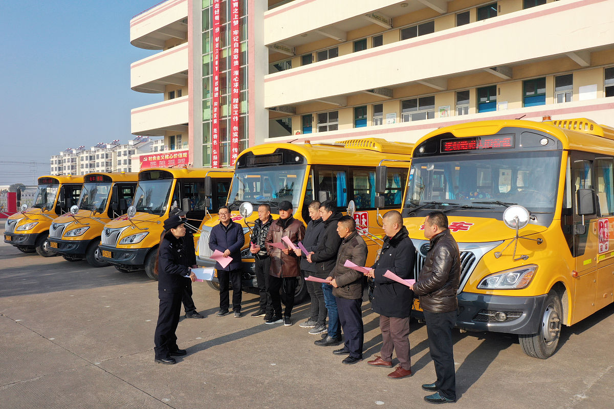 如何通过驾驶员考试