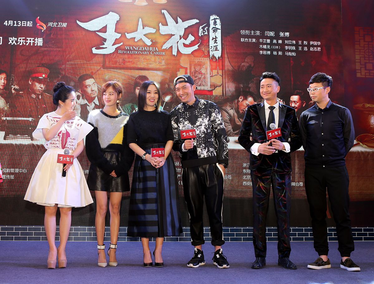 满江红电影 - 张艺谋执导，沈腾、易烊千玺主演的悬疑喜剧