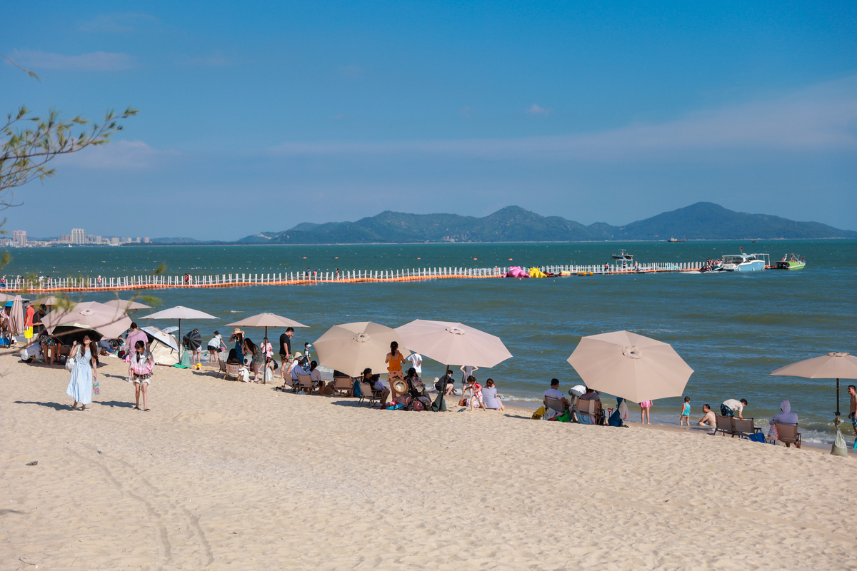 深圳带孩子玩海边最佳选择：大梅沙海滨公园，风景美食娱乐设施一应俱全！