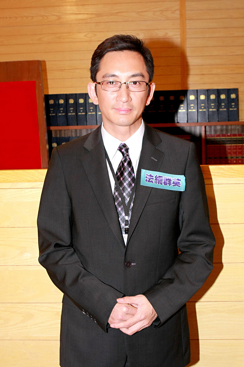 2008年7月25日,香港,亚视新剧《法网群英》开镜拜神.吴启华+++_+++法