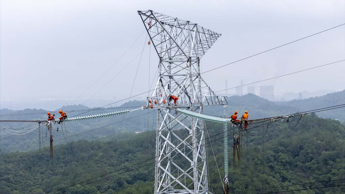 元坝站的传输网系统组成帮我用200字详细描述
