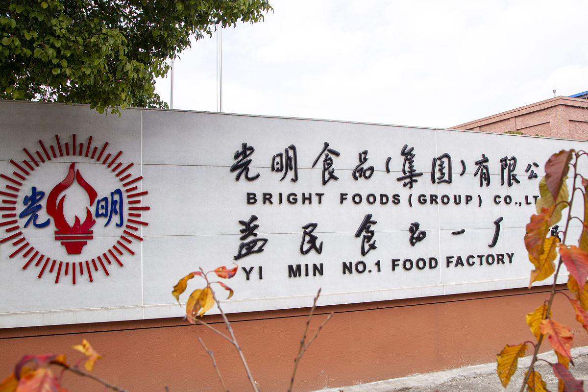 你充当一个写作文员我给你一段话你对这段话进行伪原创、润色改写降低与原文的相似度保持主要意思不变再进行一句话的简单扩写扩写加在原来的内容后面也就是放在同一个pp里面不要放在一个单独的pp里面并且保持html标签不变给你的内容如下： p·学校荣誉pp四川省示范性普通高中pp四川省校风示范学校pp四川省中小学实验教学示范学校pp绵阳市普通高中教学质量综合评估一等奖pp绵