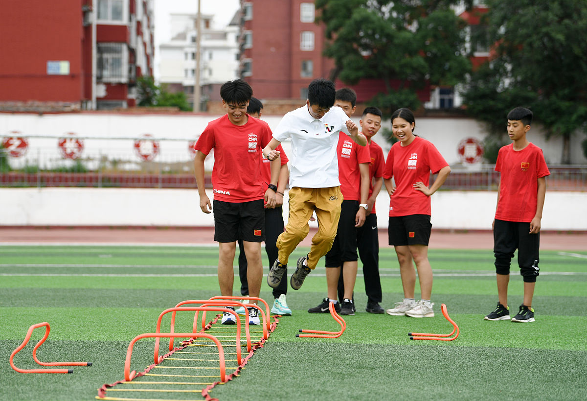 学校教练员岗位设置实施意见建议