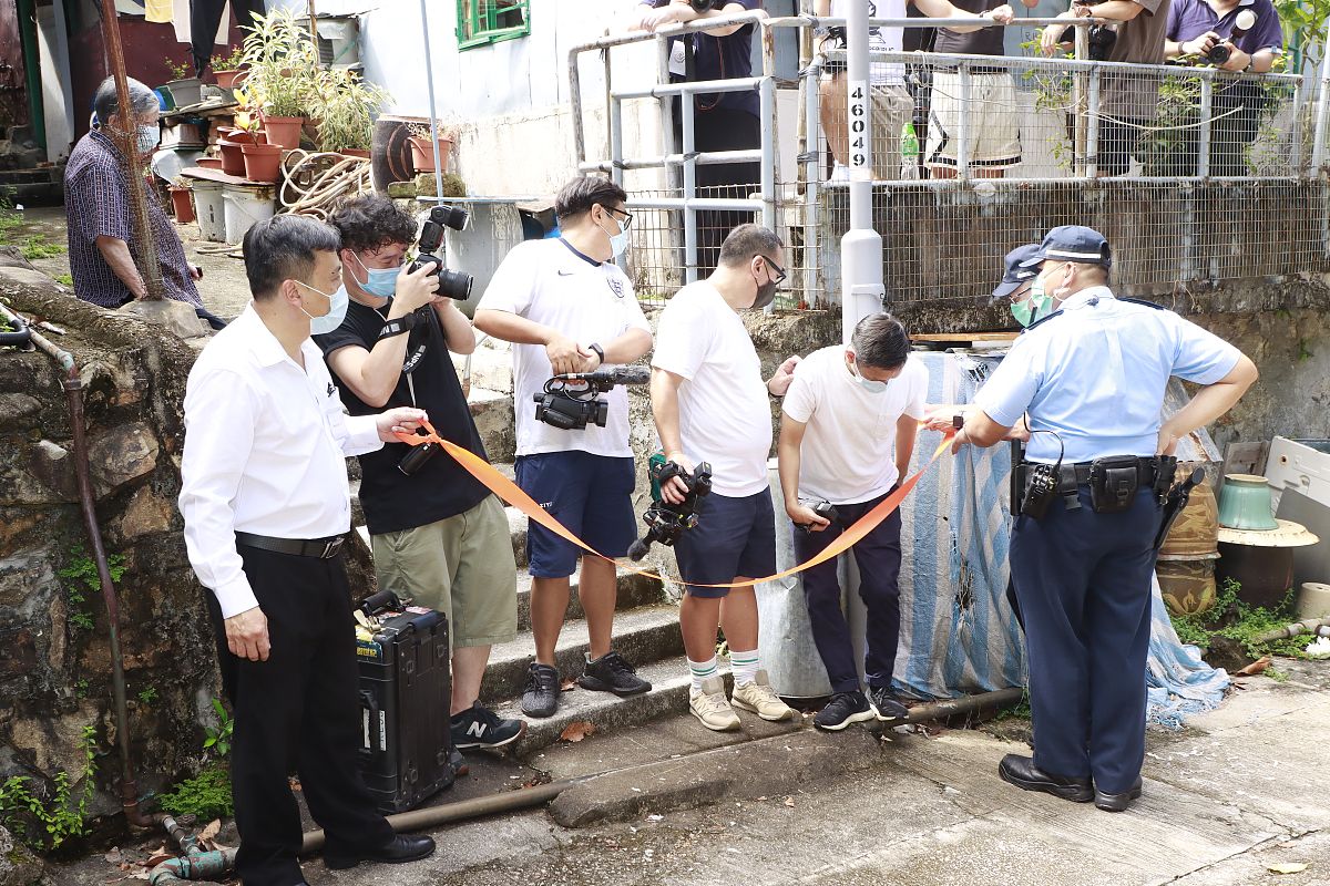 深圳联建郑克松父母为什么在汕头工作生活回答＋拓展。