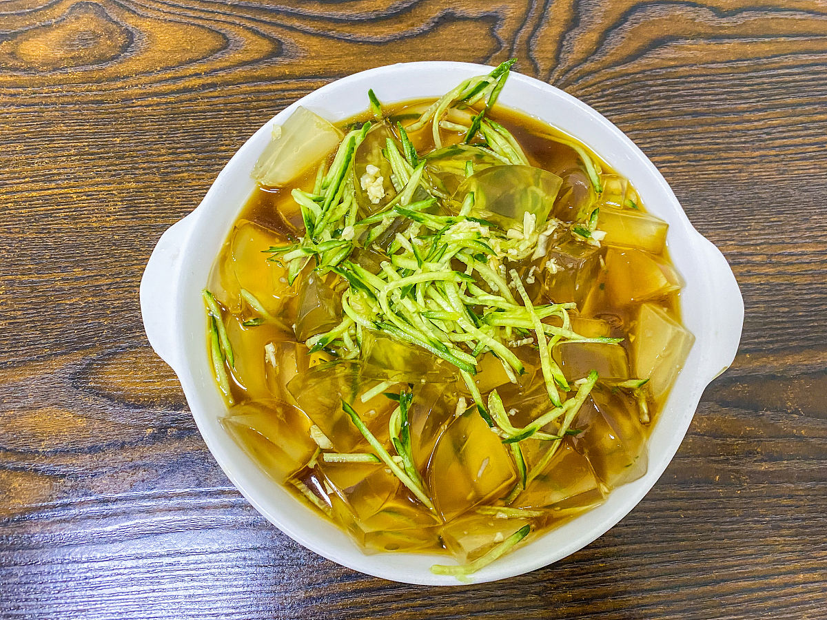 凉粉怎么做？一包凉粉需要放多少水？