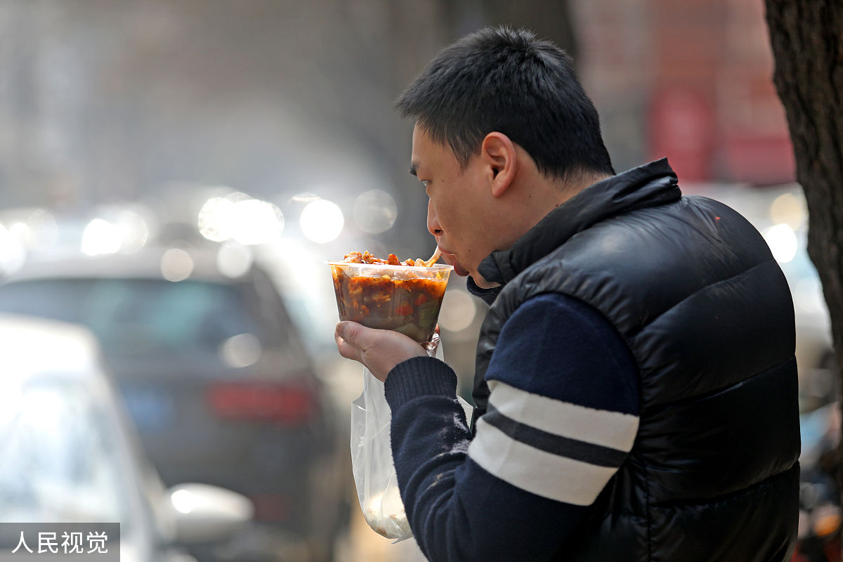 外卖好评：美味、包装完好、送餐快！