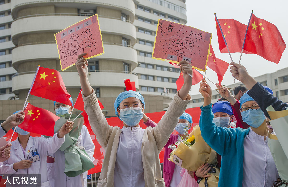 海外同胞的希望和安全感：一部影片的感人瞬间
