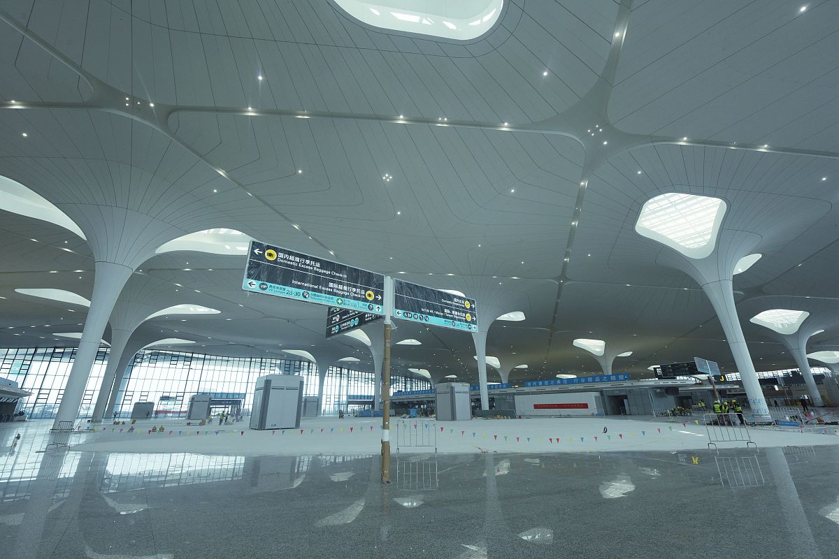 编写萧山机场航空物流园布局评价 字数：18000字