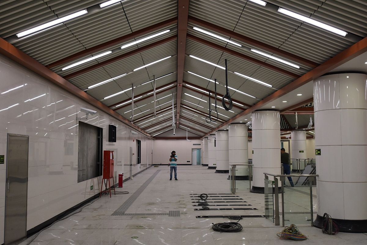 成都铁路专业学校分享北京地铁昌平线二期5站全