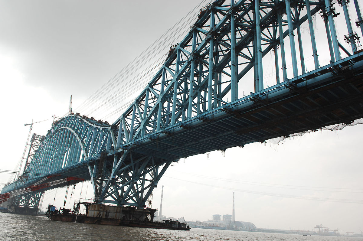 兰州高铁学校：没考上高中？铁路运输，你的未来之选！