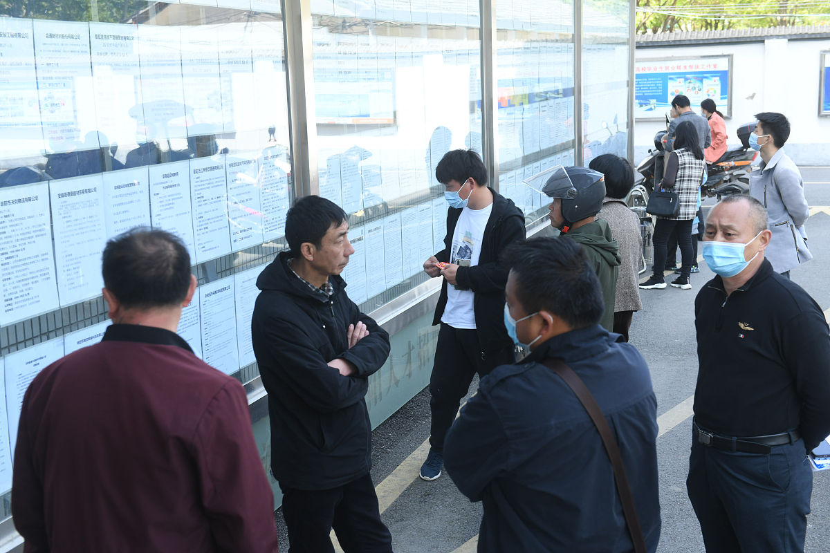 阳江市网格员能力素质与要求差距分析：人才培养、环境、要求和队伍建设