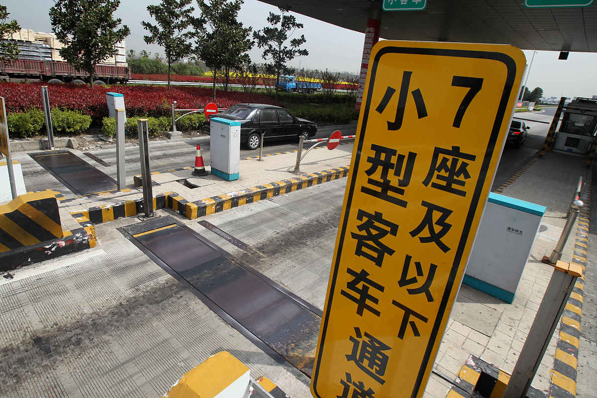 山东青岛海滨职业学校物流管理专业介绍