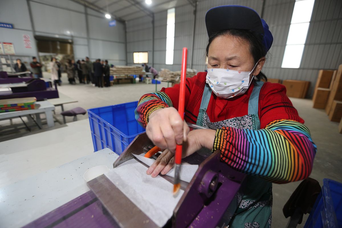 雷山县中等职业学校民间传统工艺专业就业方向及前景分析