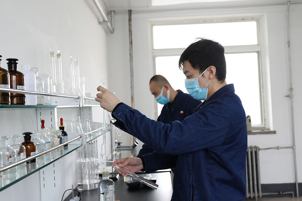 整理项目材料、协助水质监测实验、熟悉实验操作及仪器使用、清洗并整理实验器材、部分实验数据分析、协助撰写环境影响评价报告、档案整理扩展实习主要内容1000字