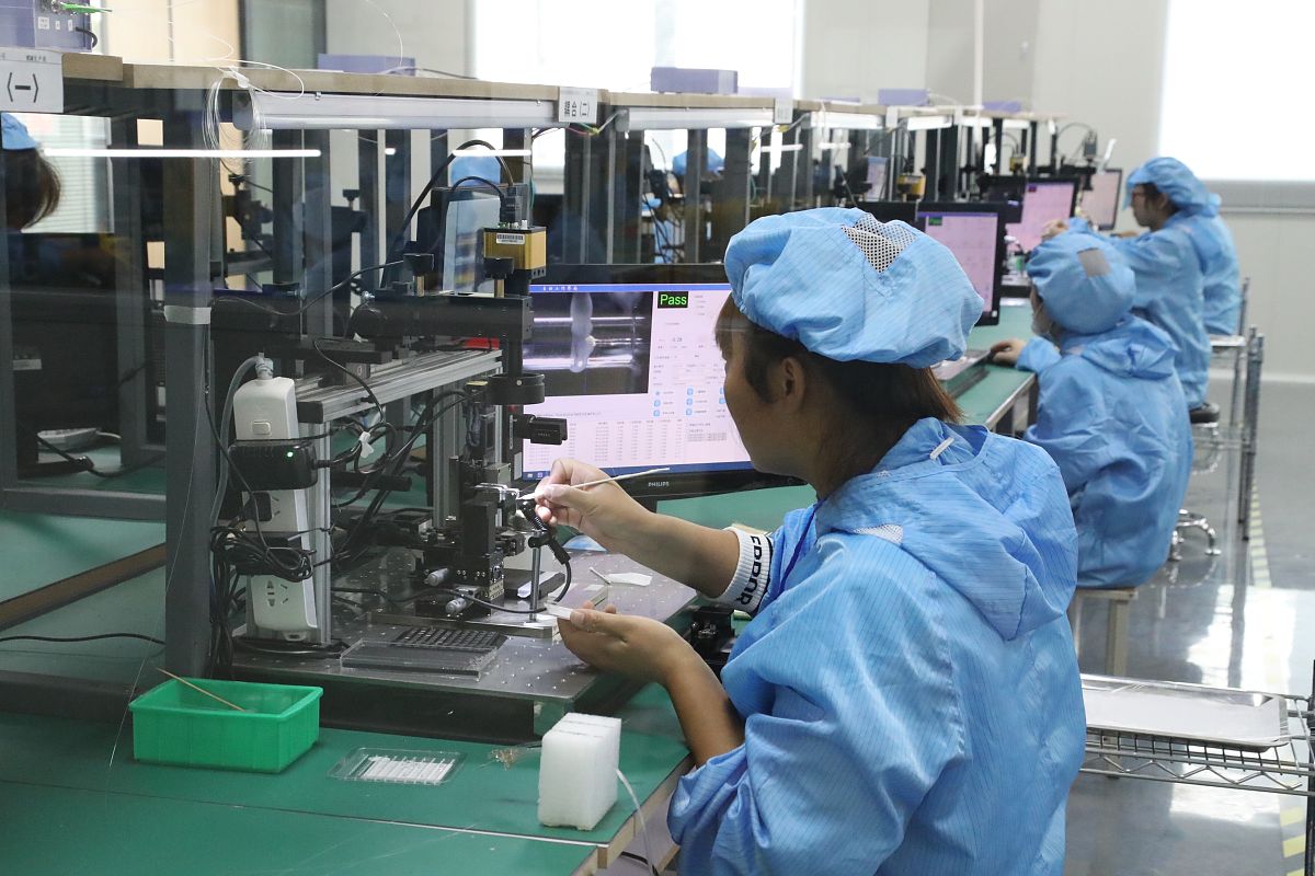 光电技术国外经典教材推荐：深入学习光学与光电子学