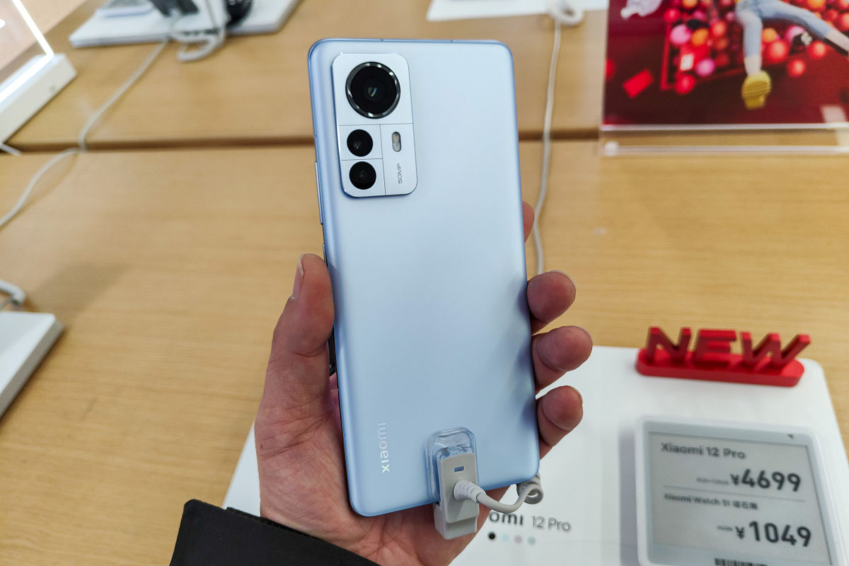 小米12系列发布，首发价3699元起，MIUI13抢先体验？
