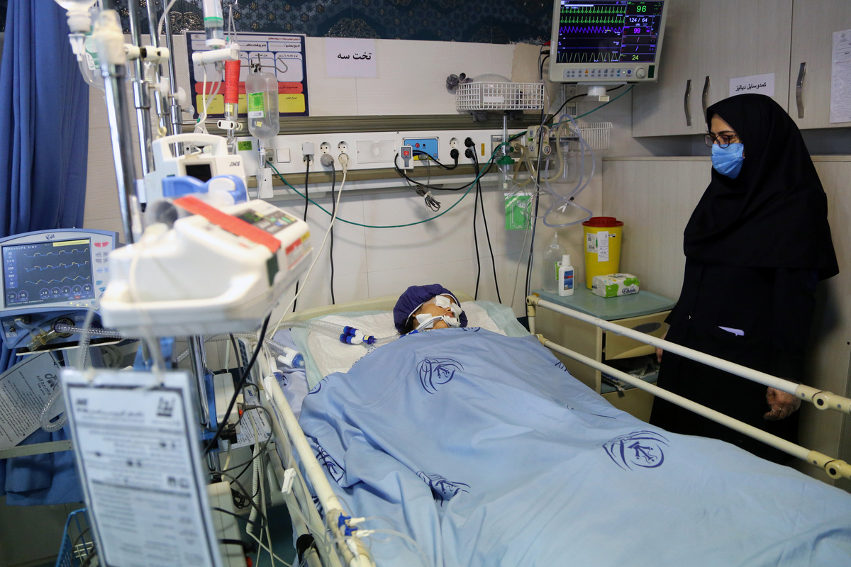 重症监护病房护理:专业团队、严密监测和生命支持 重症监护病房护理:专业团队、严密监测和生命支持