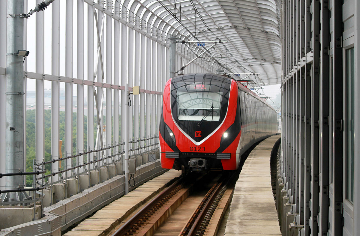 2020年重庆人文艺术职业学校轨道交通专业介绍