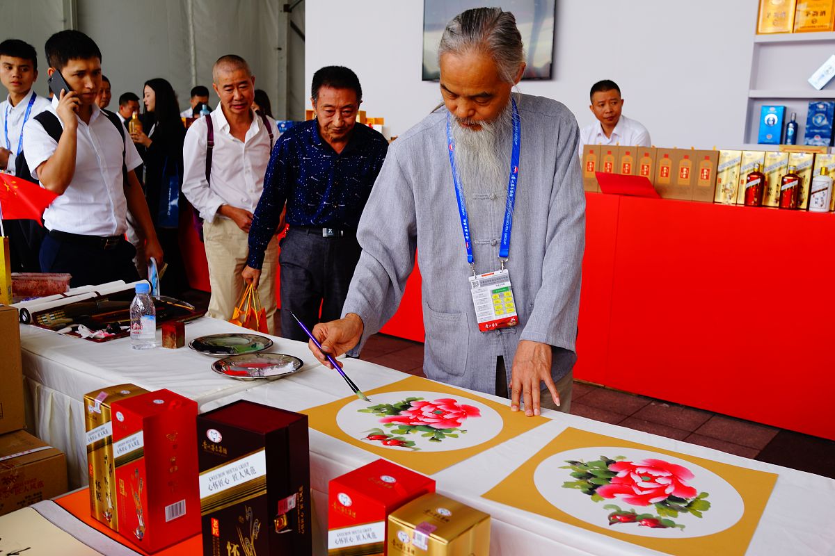 赤水市中等职业学校民族工艺品制作专业怎么样