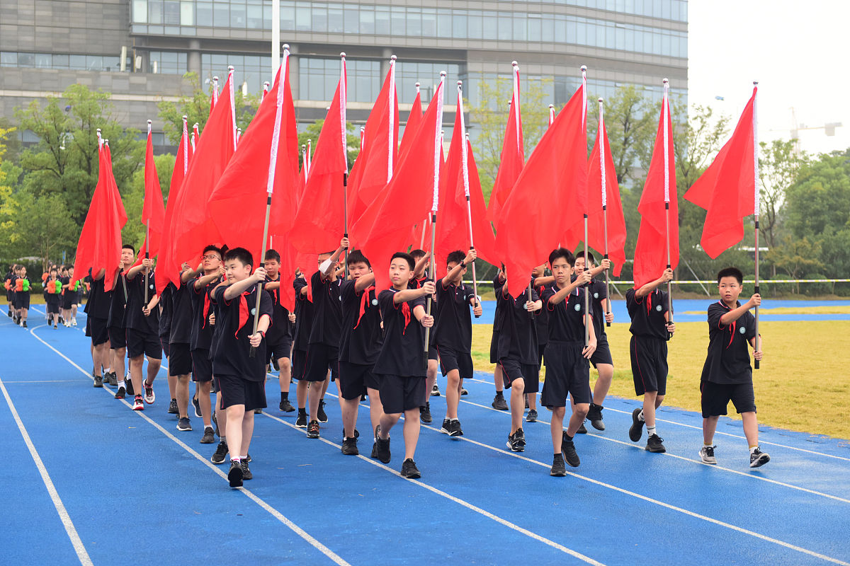 昆明2021年女生初中生：成长与挑战，未来方向
