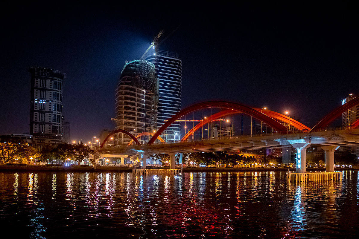 不想上班的早晨：一首关于疲惫和梦想的歌