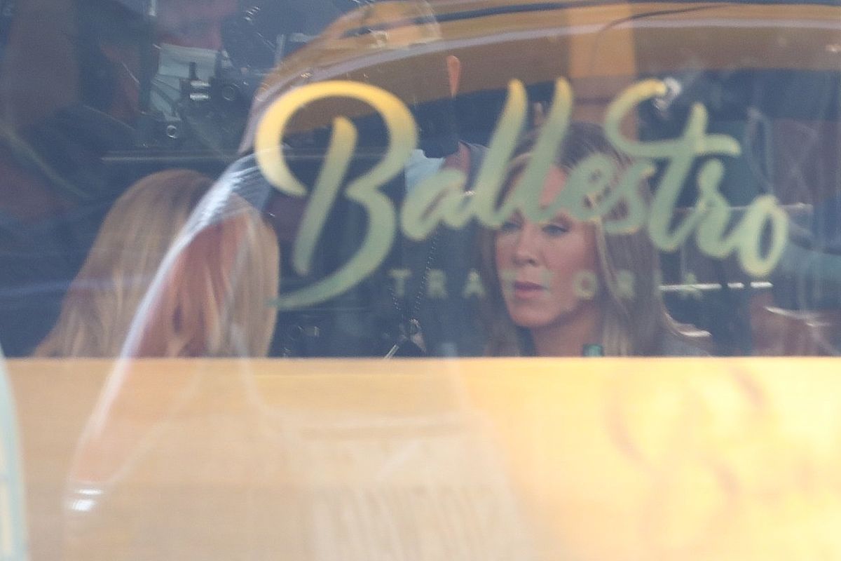 I Got Smoke 歌曲作者是谁？ - 了解 Ari Lennox