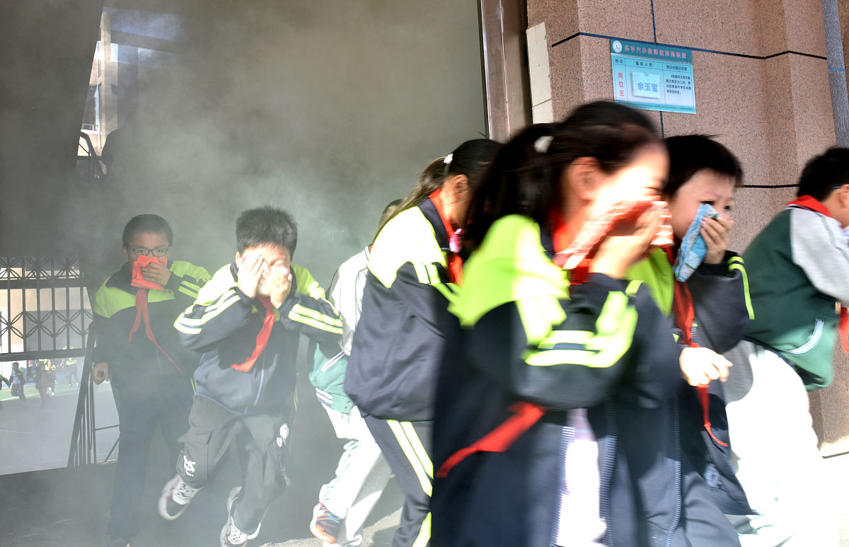 学校512防灾减灾系列活动简报1000字