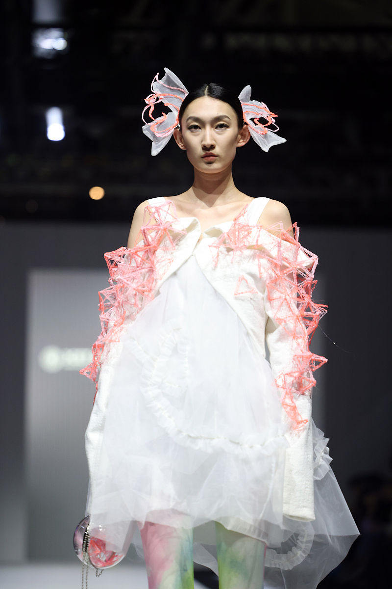 奉节职业教育中心服装设计与工艺专业：课程内容、实践与职业发展