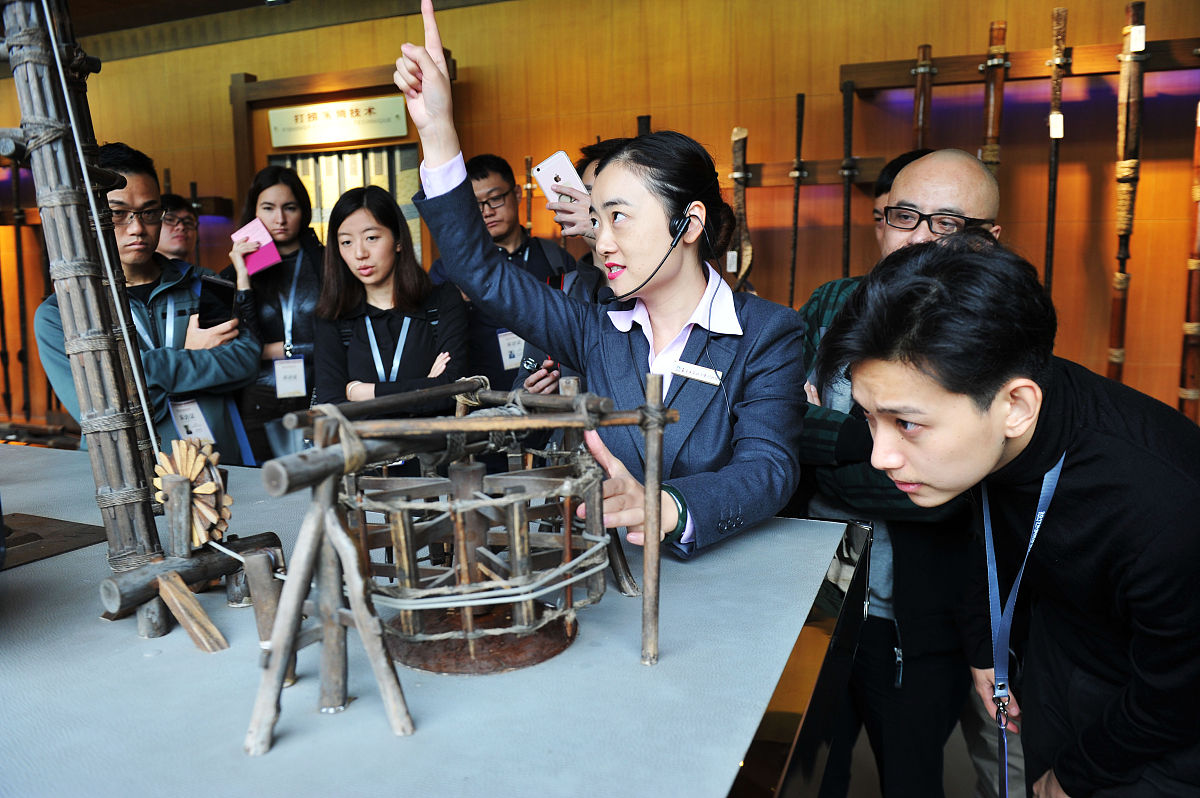 四川省盐业学校采矿技术专业如何好学吗