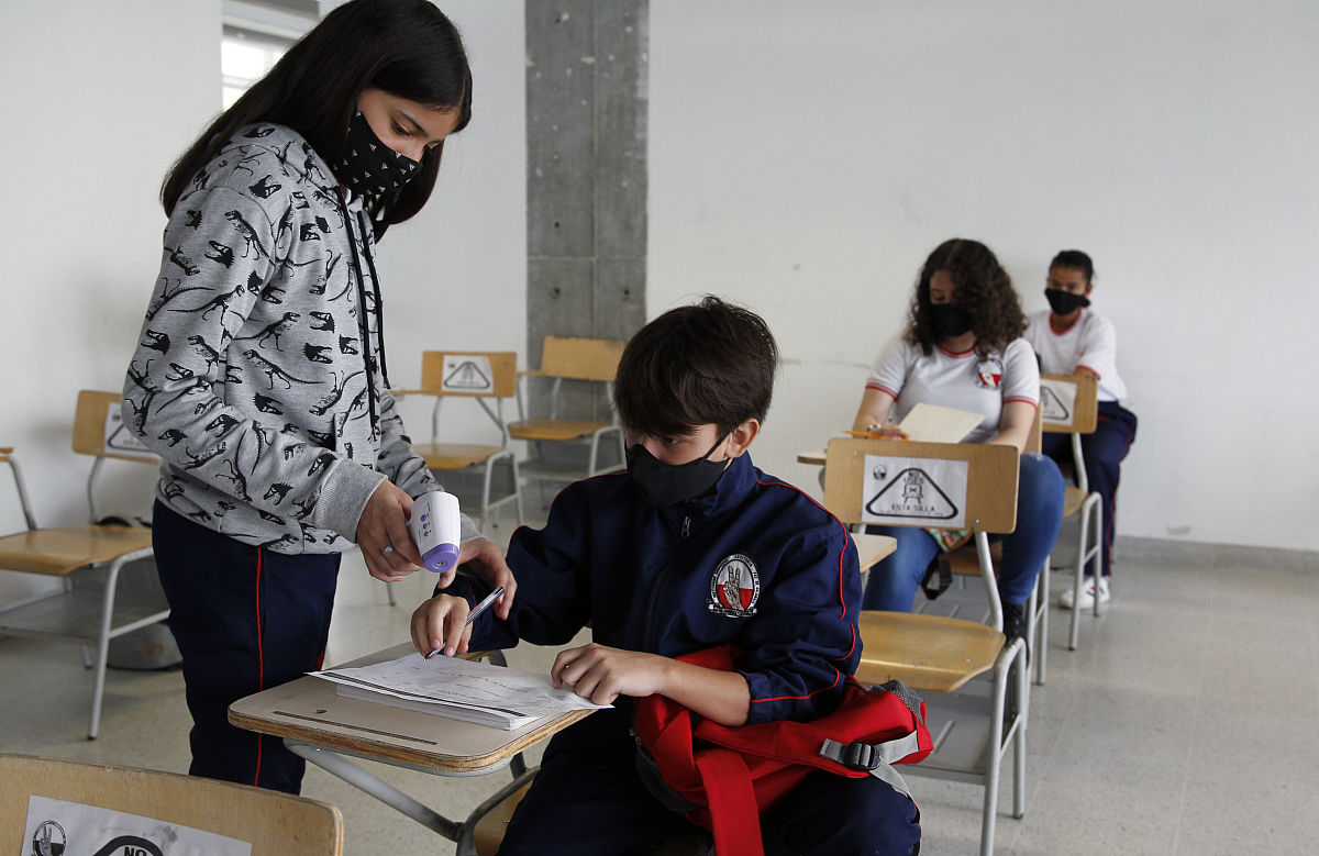 山东省青岛第二卫生学校毕业后有哪些深造途径？