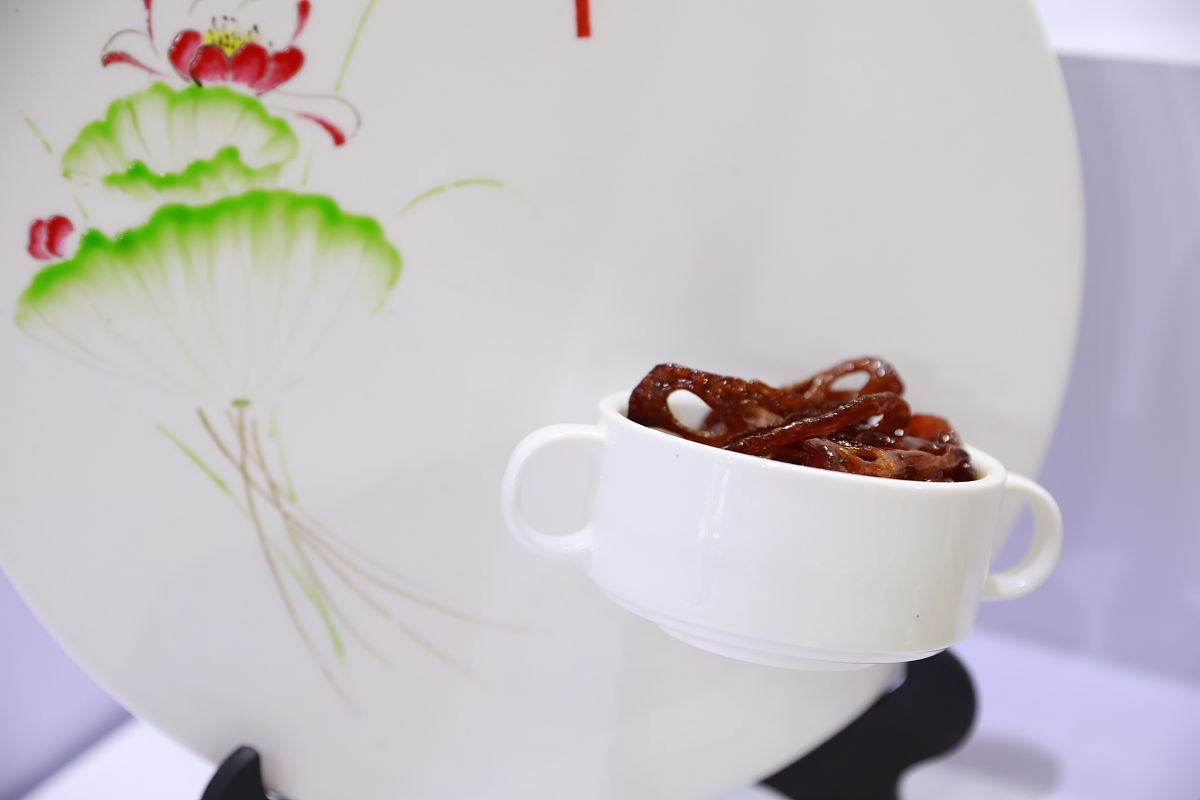 浦江县职业技术学校2023年招生咨询电话，专业选择指南