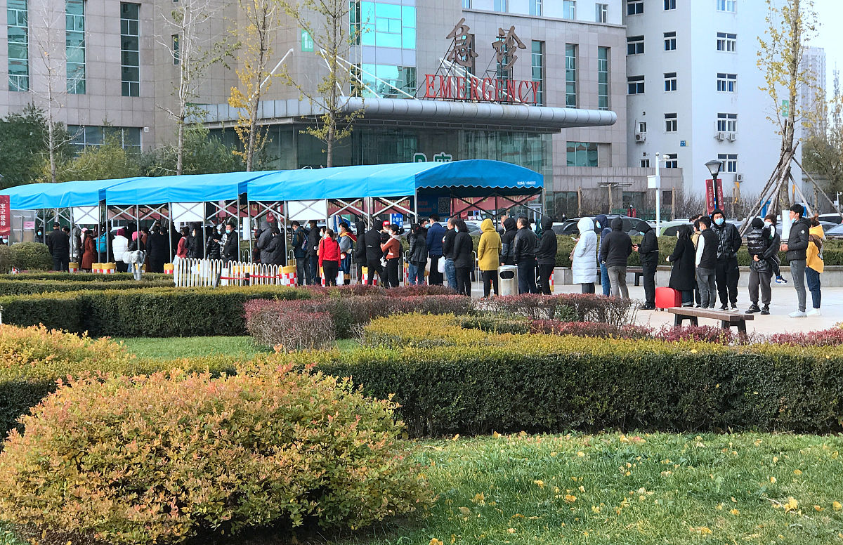 邢台初中生报考卫校指南：院校推荐、就业前景及发展趋势