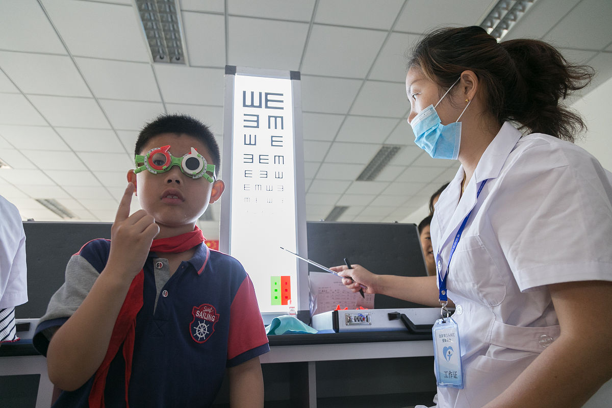 近视能进航空学校吗？视力矫正后如何顺利入学