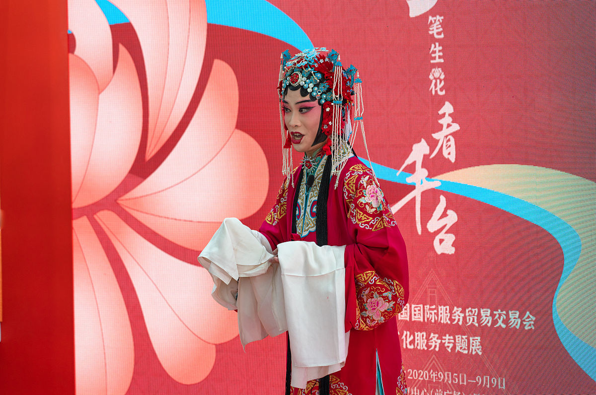 景雪变做客央视《角儿来了》，讲述多变蜕变求变的蒲剧人生