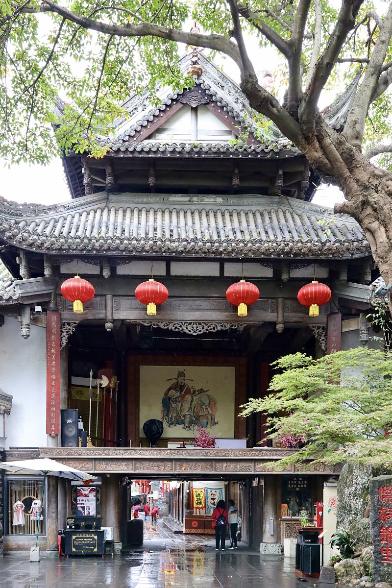 建始中等职业技术学校2021年招生专业：机械、电子、建筑等热门专业