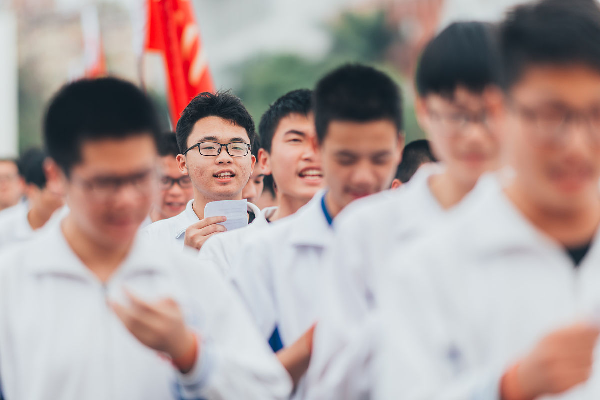南京2023年男生初中毕业上卫校-怎么样