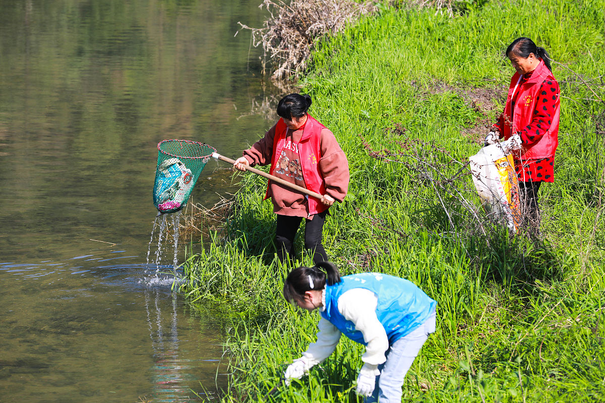 2022年杭州临安区技工学校招生简章 - 机械制造/电气自动化/汽车维修