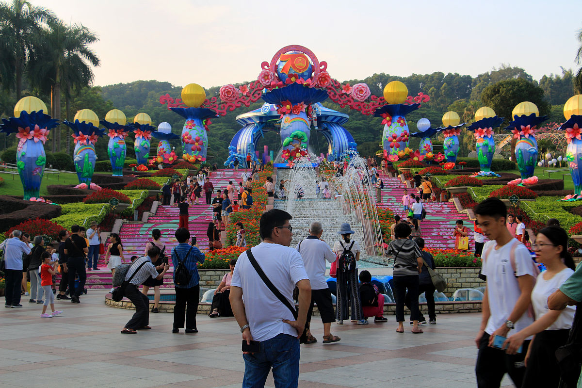 帮我写一份五一假期广州旅游景点20个打卡地的攻略