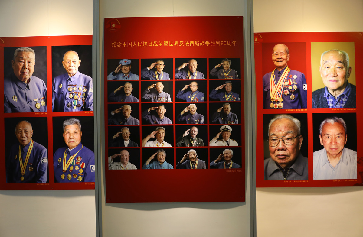 请总结概括一下致敬五老读懂中国从青丝到白发他们为国家经济社会发展积极奉献;退休后他们为下一代的健康成长发光发热描绘出无限夕阳美景。如果说四月是一季澎湃凉爽的春雨那么五老精神就是季雨里最温暖的阳光；荣誉勋章人民教育家人民楷模……当一缕缕阳光映亮天空时五老精神已逐渐持续引起全国人民关注让我们携手走进中国敬业奉献文化去读懂中国汇集五老精神讲好他们的故事;弘扬五老精神致敬五老!我们赞美敬业奉献的劳动者这是